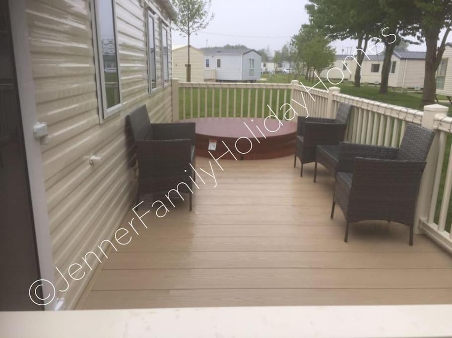 Jenner Family Holiday Homes At Tattershall Lakes 독다이크 외부 사진